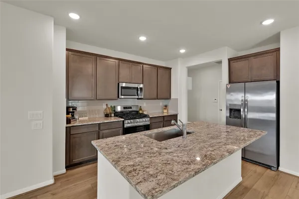 $2,400 | 8344 Bristlecone Pine Way, Magnolia, TX 77354