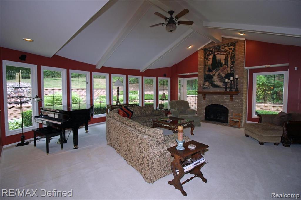1360 Kingsview Avenue Rochester Hills, MI 48309 - Photo 9 of 27