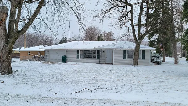 $1,900 | 2701 Wilshire Boulevard, Joliet, IL 60435