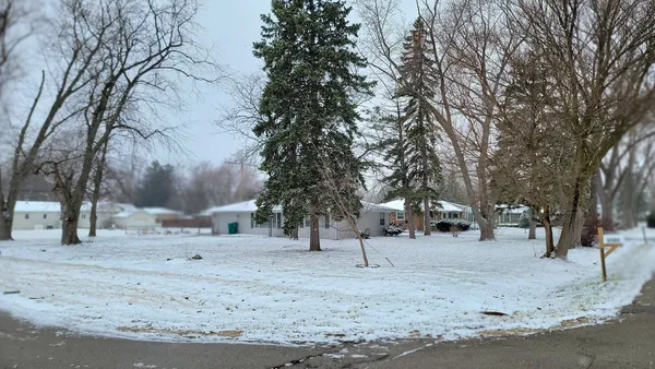 $1,900 | 2701 Wilshire Boulevard, Joliet, IL 60435