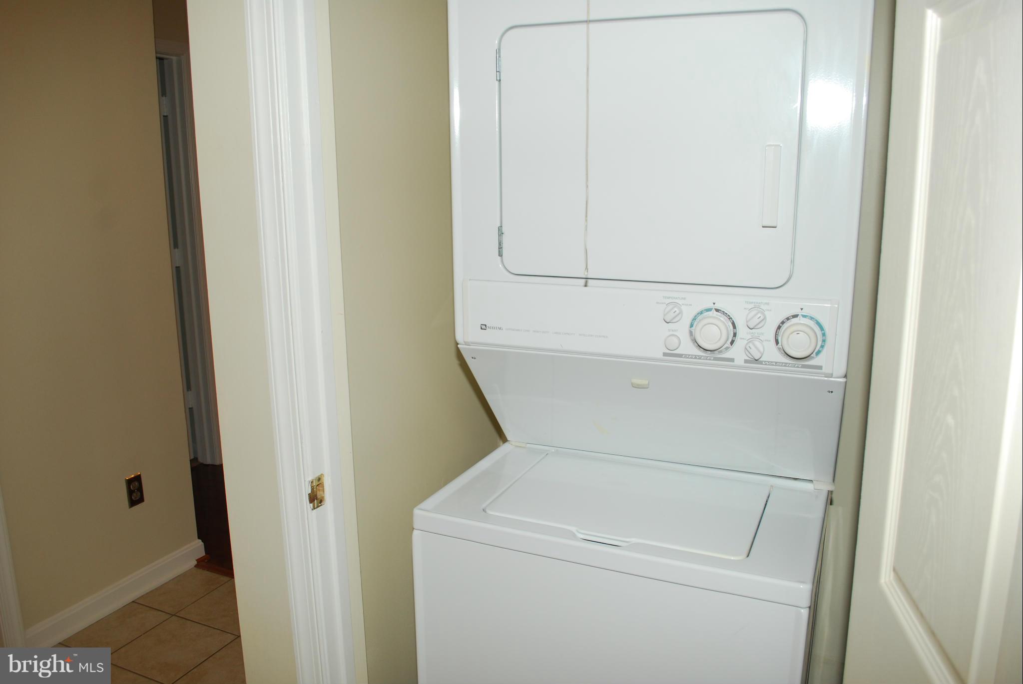 2220 Springwood Drive, Unit 103E Reston, VA 20191 - Photo 23 of 30 Interior (General)