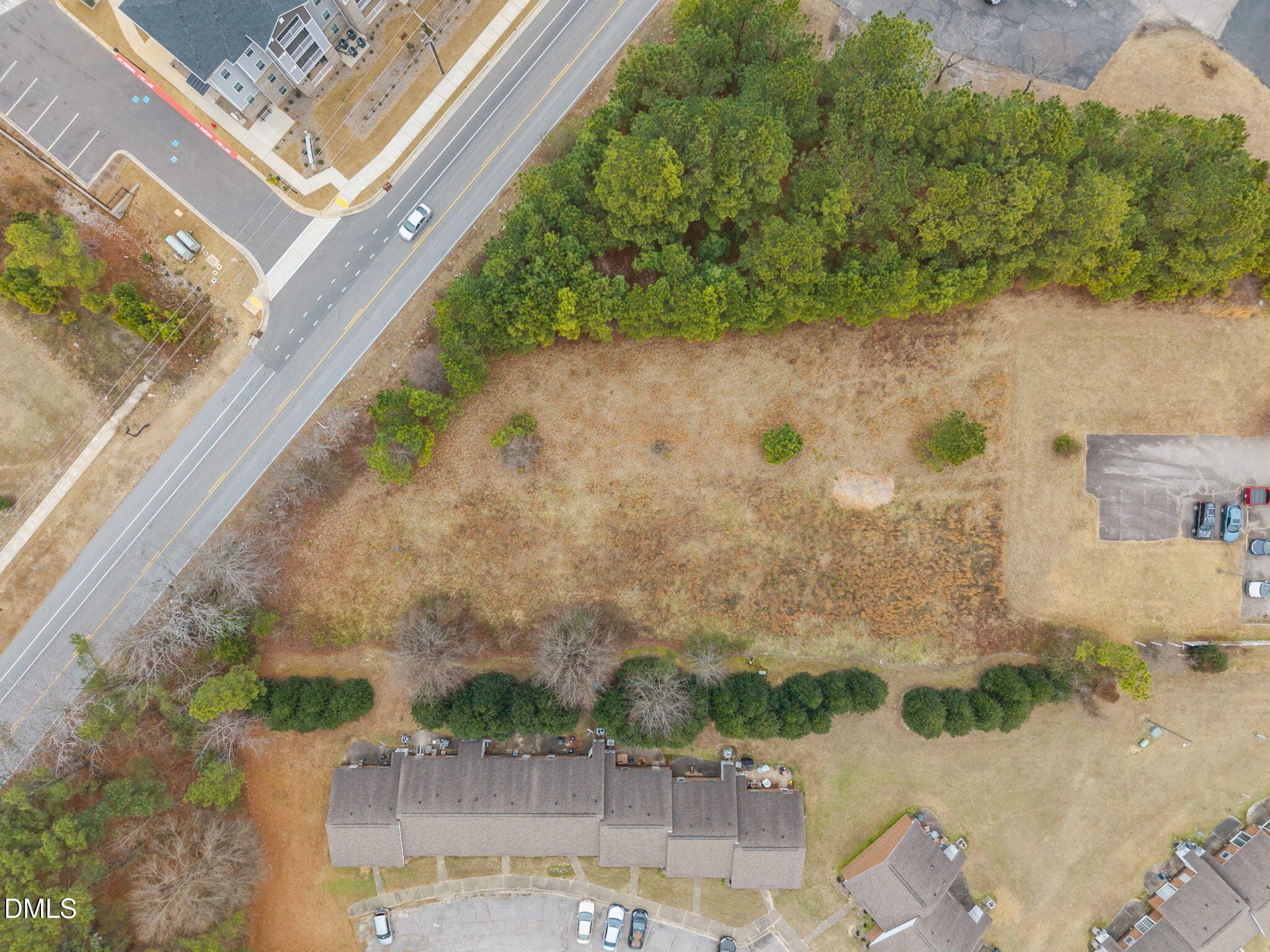 350 Pony Road Zebulon, NC 27597 - Photo 1 of 12 16-web-or-mls-DJI_20260123133036_0279_D