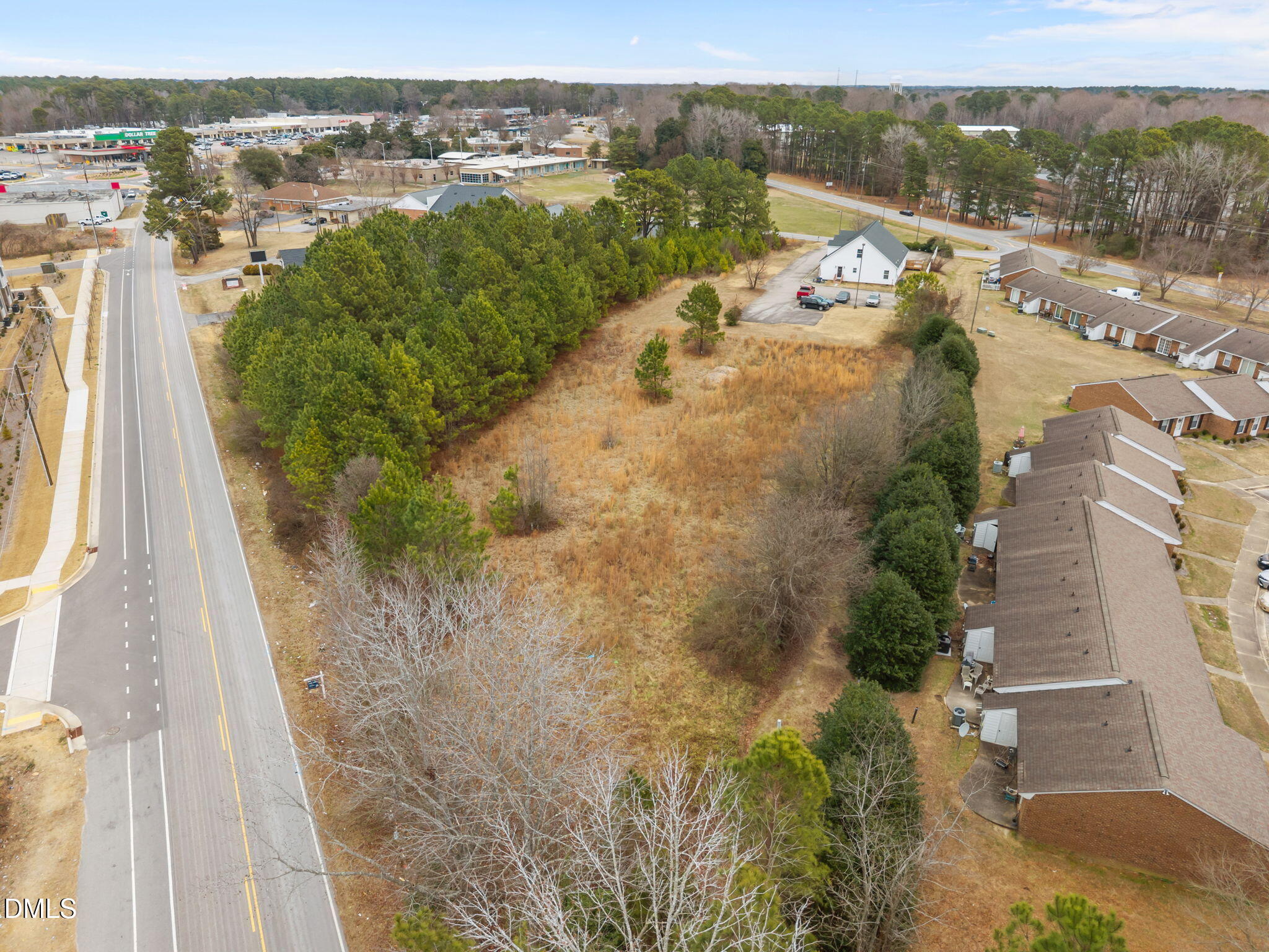 350 Pony Road Zebulon, NC 27597 - Photo 2 of 12 13-web-or-mls-DJI_20260123132924_0276_D