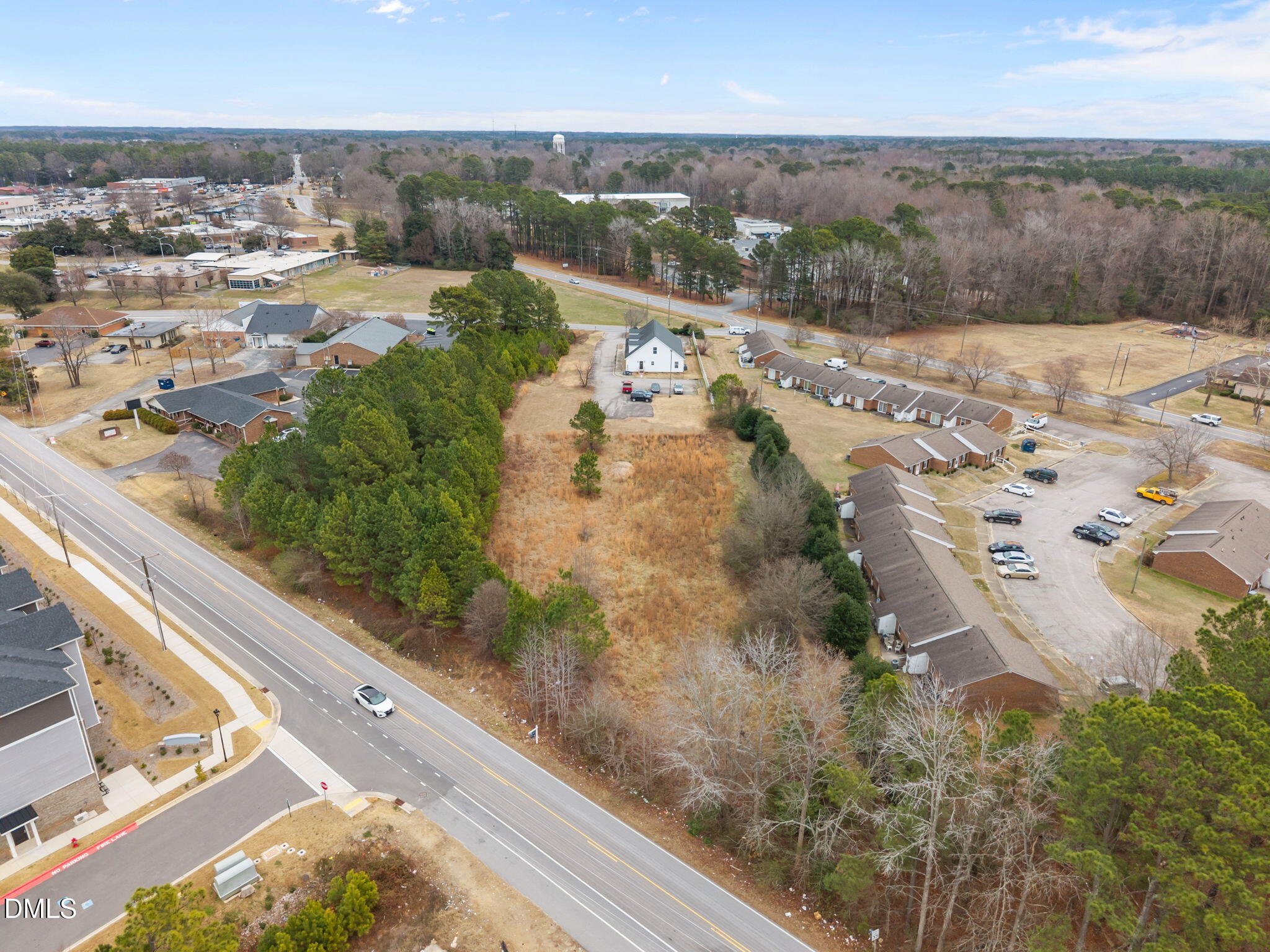 350 Pony Road Zebulon, NC 27597 - Photo 9 of 12 5-web-or-mls-DJI_20260123132741_0268_D