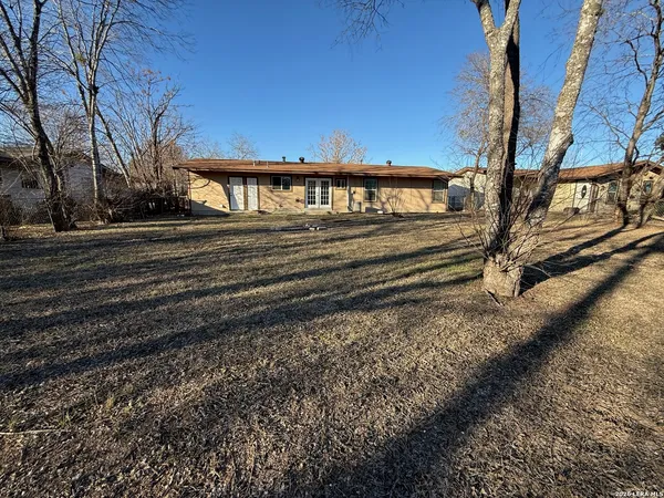 $2,000 | 3730 La Sabre Drive, San Antonio, TX 78218