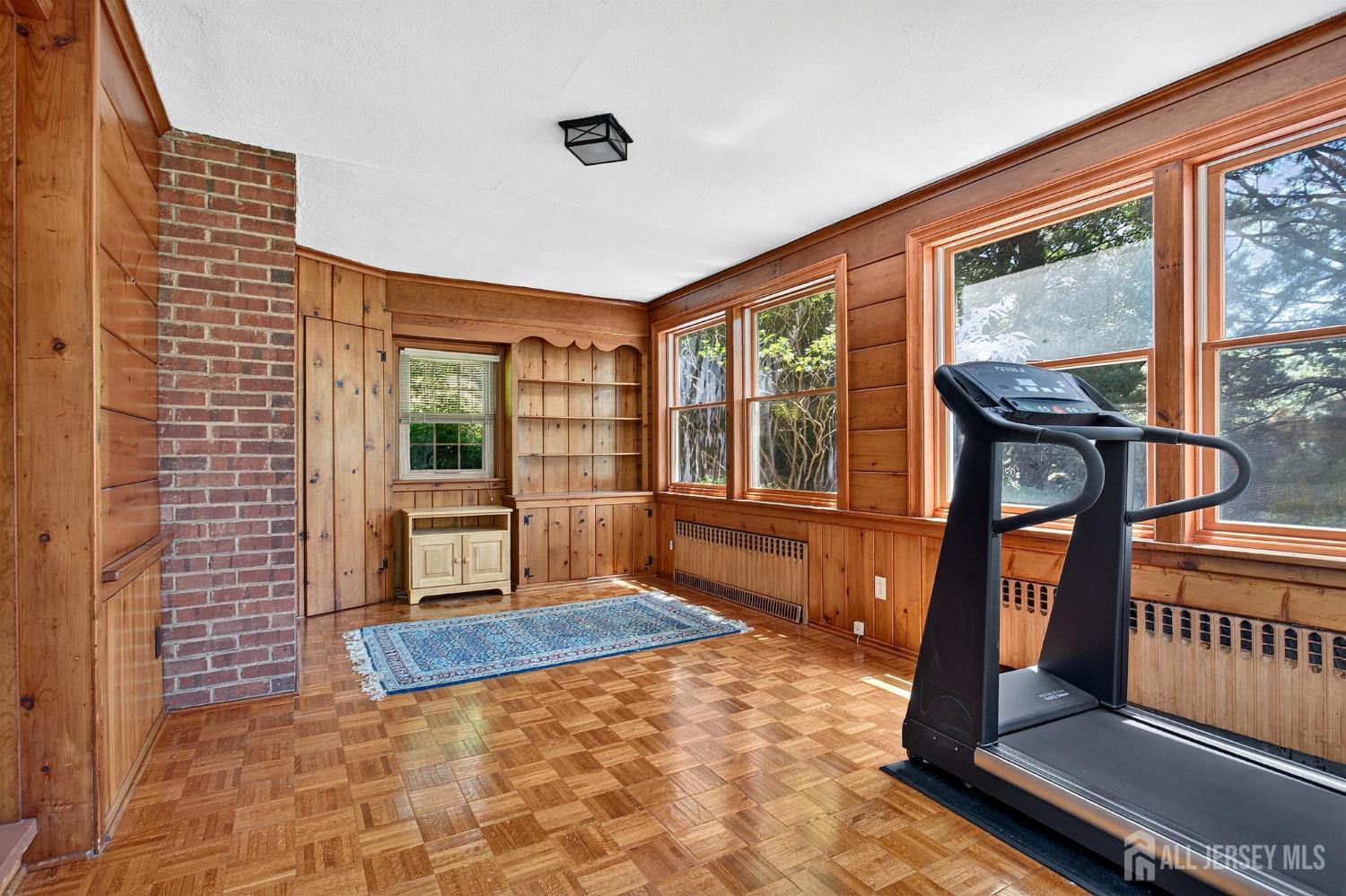 31 Warwick Road Colonia, NJ 07067 - Photo 32 of 36