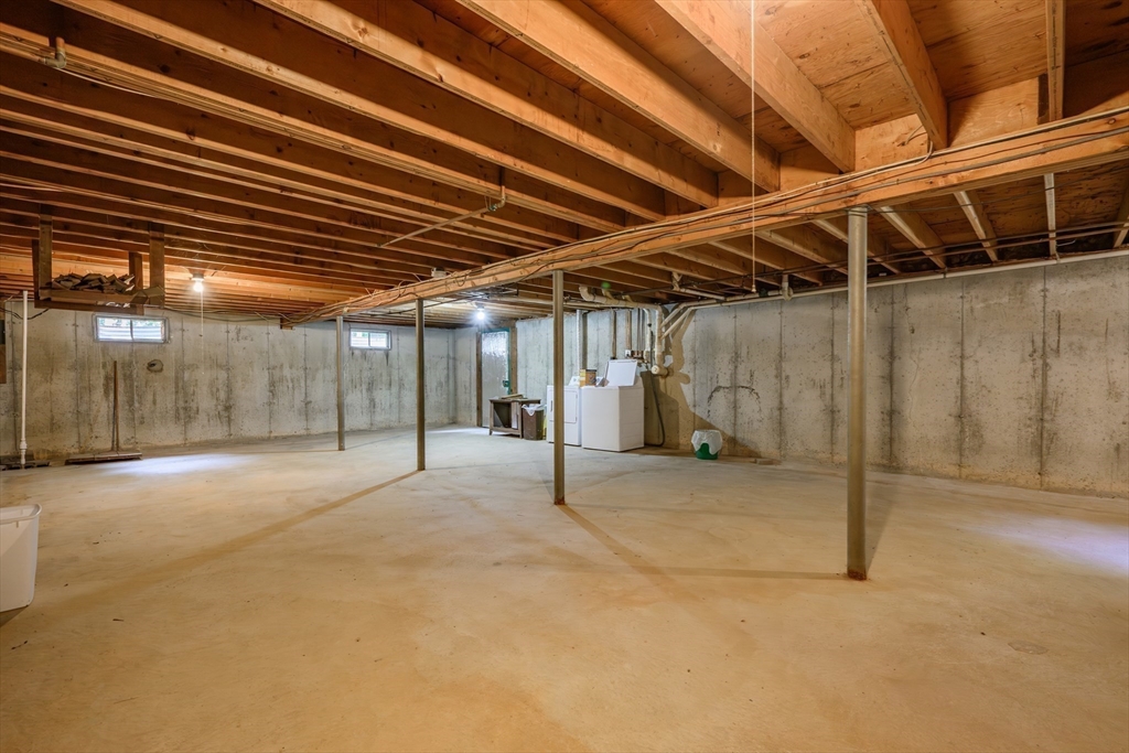 8 Hofe Road Orleans, MA 02653 - Photo 23 of 42 Gallery Image 23