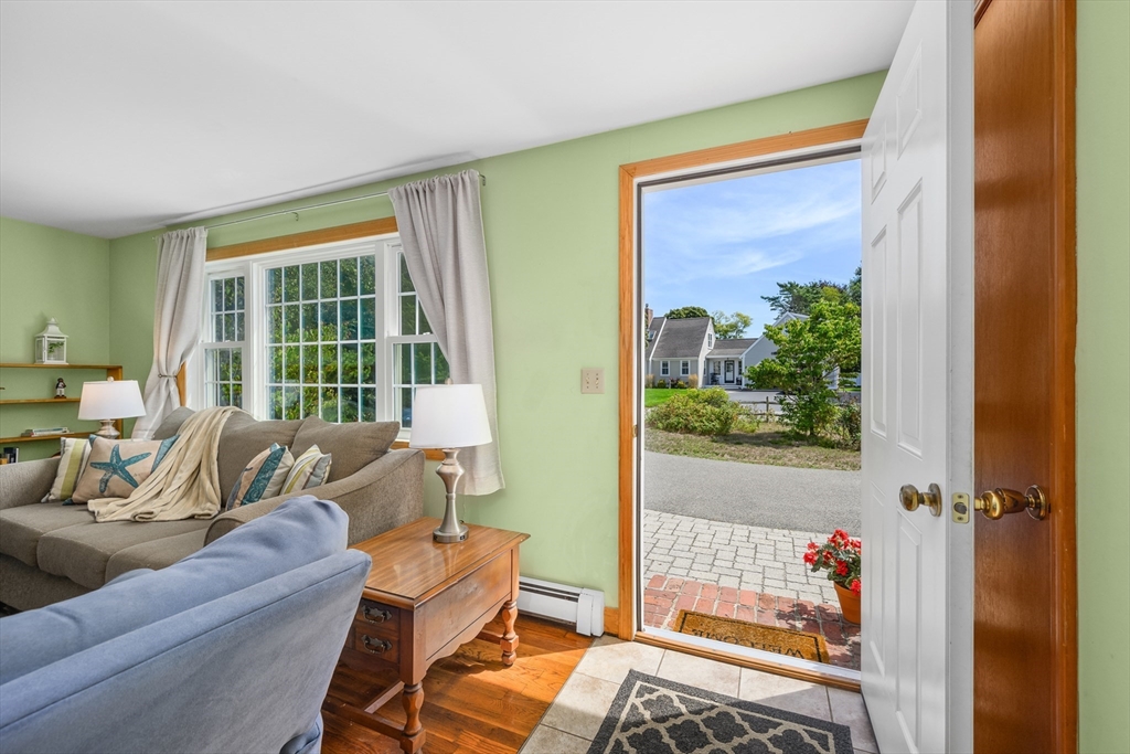 8 Hofe Road Orleans, MA 02653 - Photo 7 of 42 Gallery Image 7