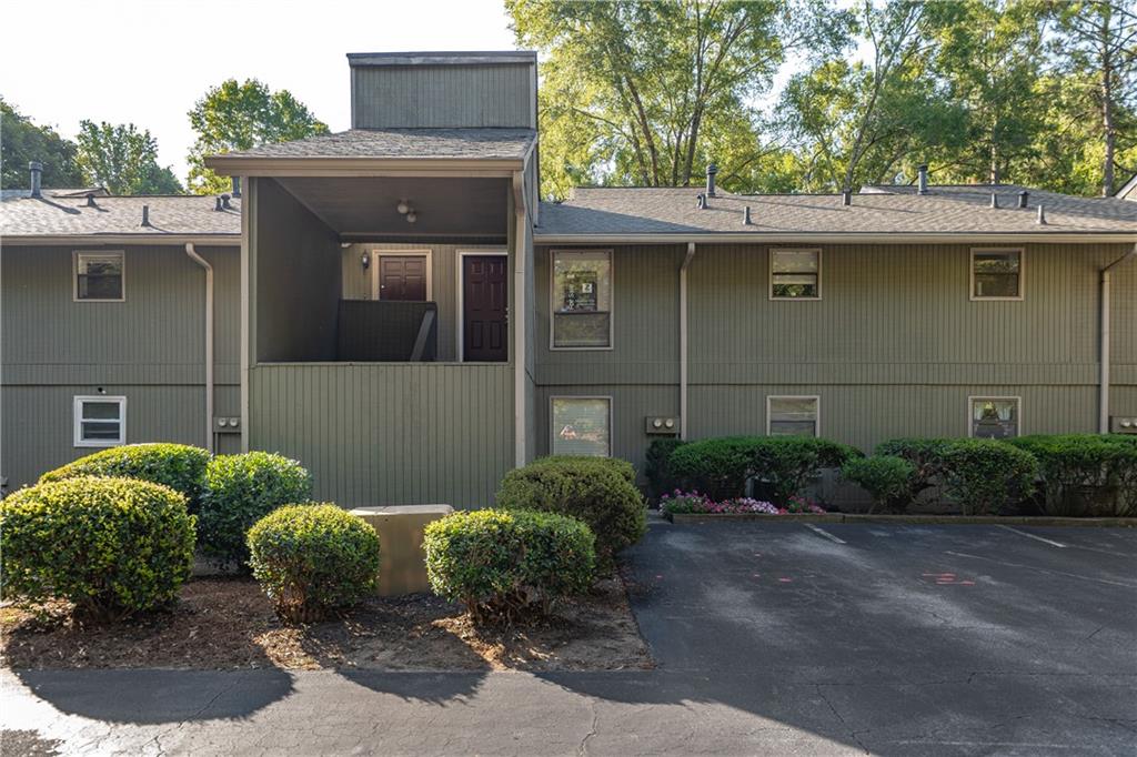 6244 Overlook Road Northwest Peachtree Corners, GA 30092 - Photo 18 of 26