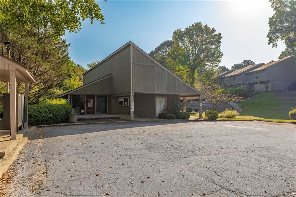 6244 Overlook Road Northwest Peachtree Corners, GA 30092 - Photo 19 of 26