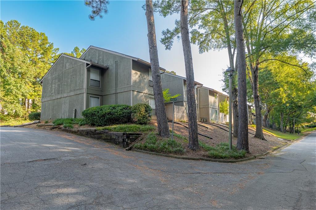 6244 Overlook Road Northwest Peachtree Corners, GA 30092 - Photo 21 of 26