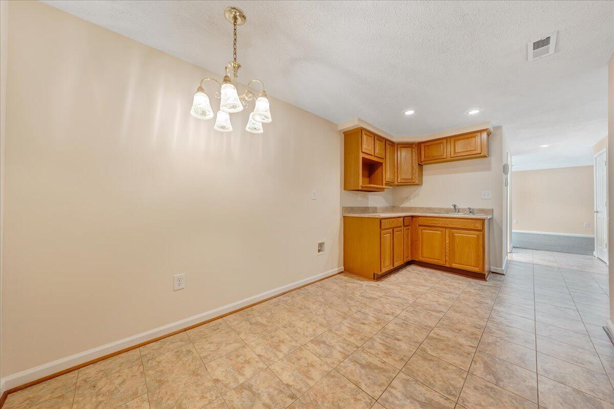 3394 Wheatland Road Fincastle, VA 24090 - Photo 36 of 77 34-MIB06588