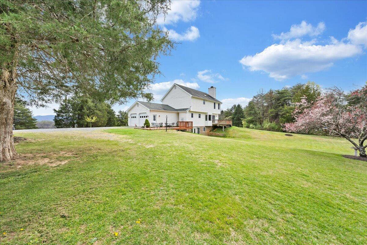 3394 Wheatland Road Fincastle, VA 24090 - Photo 44 of 77 43-MIB06615