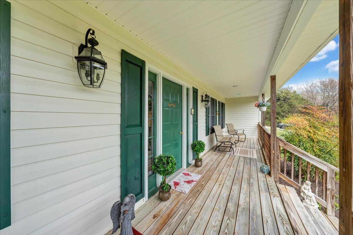 3394 Wheatland Road Fincastle, VA 24090 - Photo 60 of 77 59-MIB06666