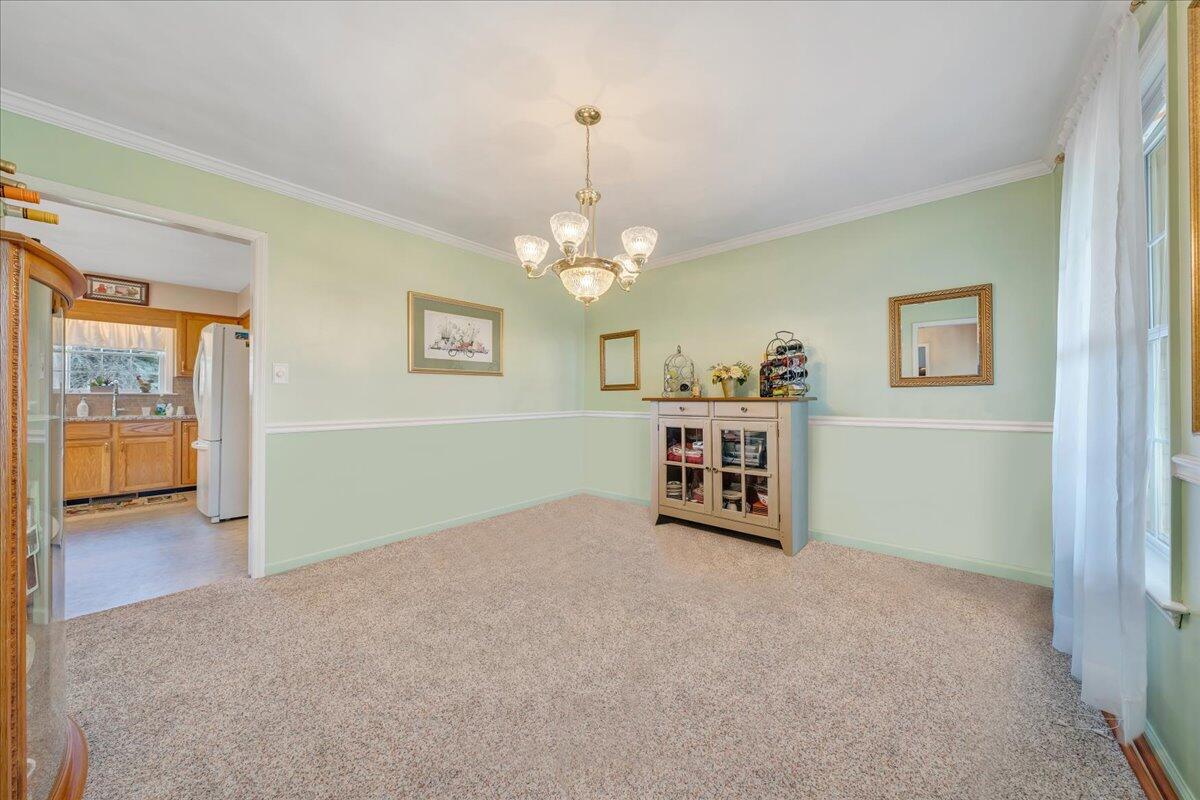 3394 Wheatland Road Fincastle, VA 24090 - Photo 6 of 77 03-MIB-VD
