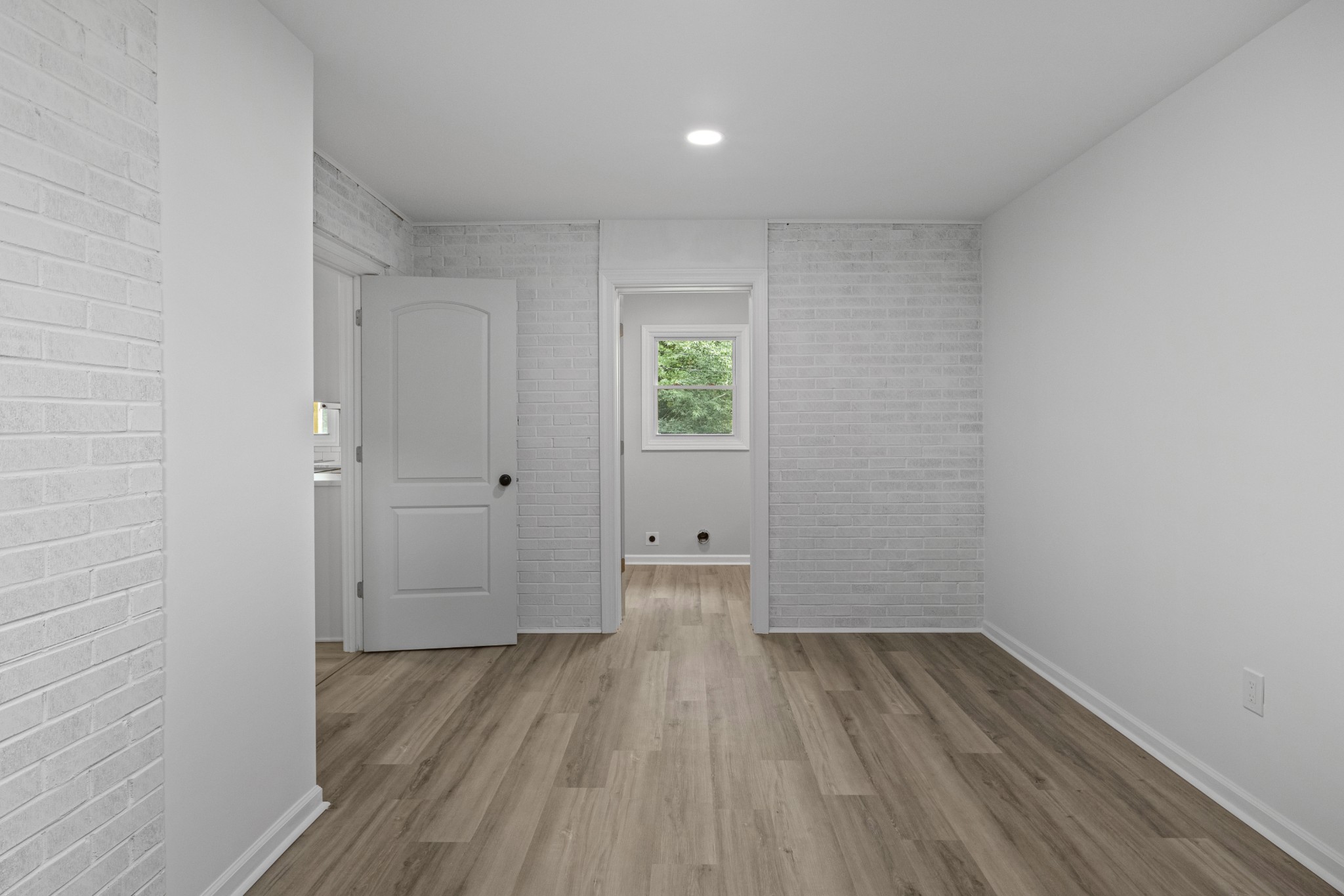 135 Hurricane Loop Tennessee Ridge, TN 37178 - Photo 11 of 29 a view of room with wooden floor