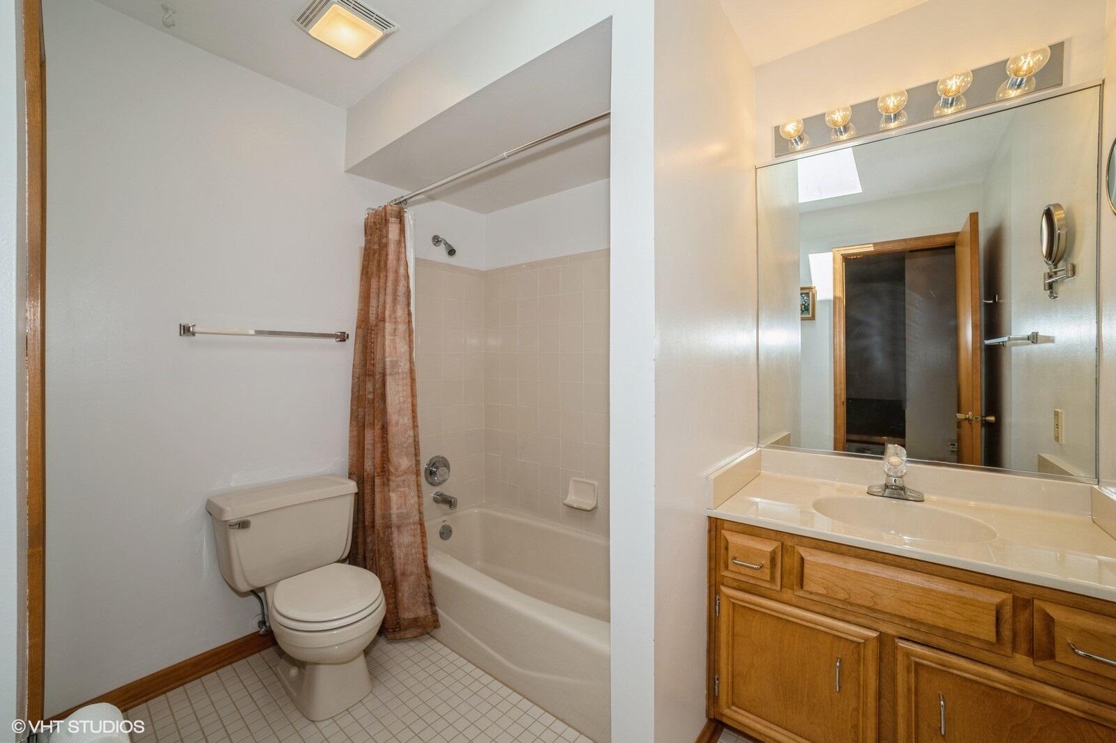 8661 Primrose Drive St. John, IN 46373 - Photo 12 of 18 1600x1066