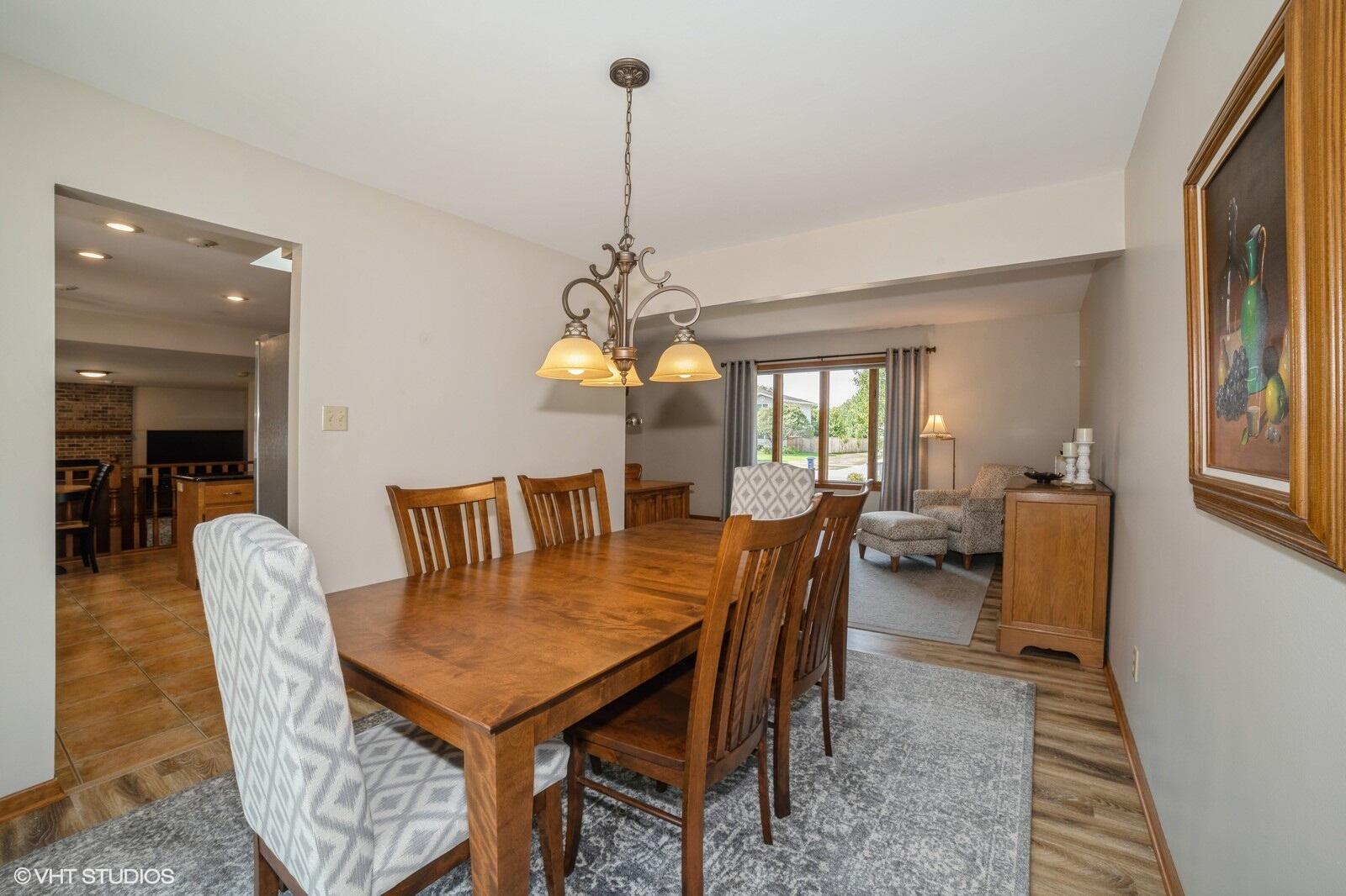 8661 Primrose Drive St. John, IN 46373 - Photo 6 of 18 1600x1066