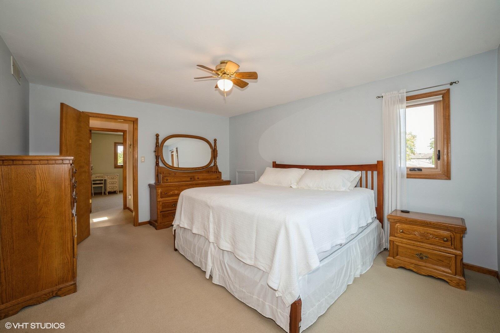 8661 Primrose Drive St. John, IN 46373 - Photo 8 of 18 1600x1066