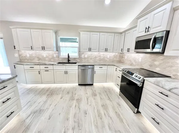 $539,900 | 6425 Southwest 180 Circle, Dunnellon, FL 34432