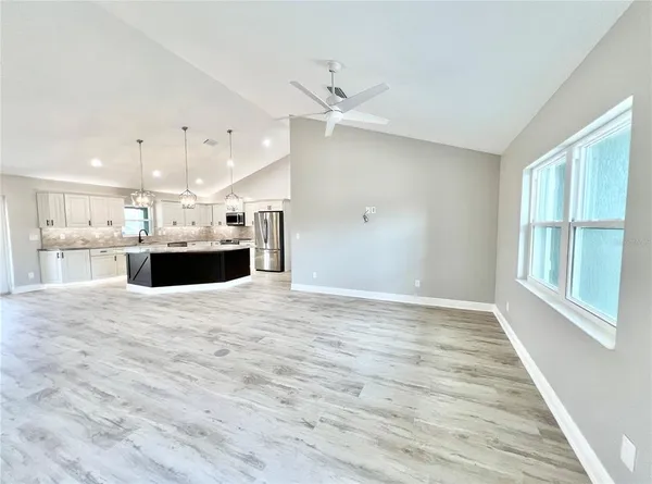$539,900 | 6425 Southwest 180 Circle, Dunnellon, FL 34432