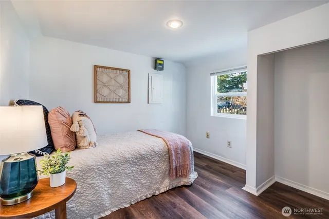 $449,000 | 12406 2nd Place Southwest, Seattle, WA 98146