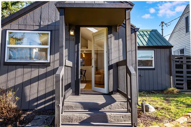 $449,000 | 12406 2nd Place Southwest, Seattle, WA 98146