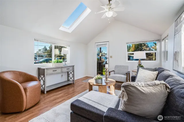 $449,000 | 12406 2nd Place Southwest, Seattle, WA 98146