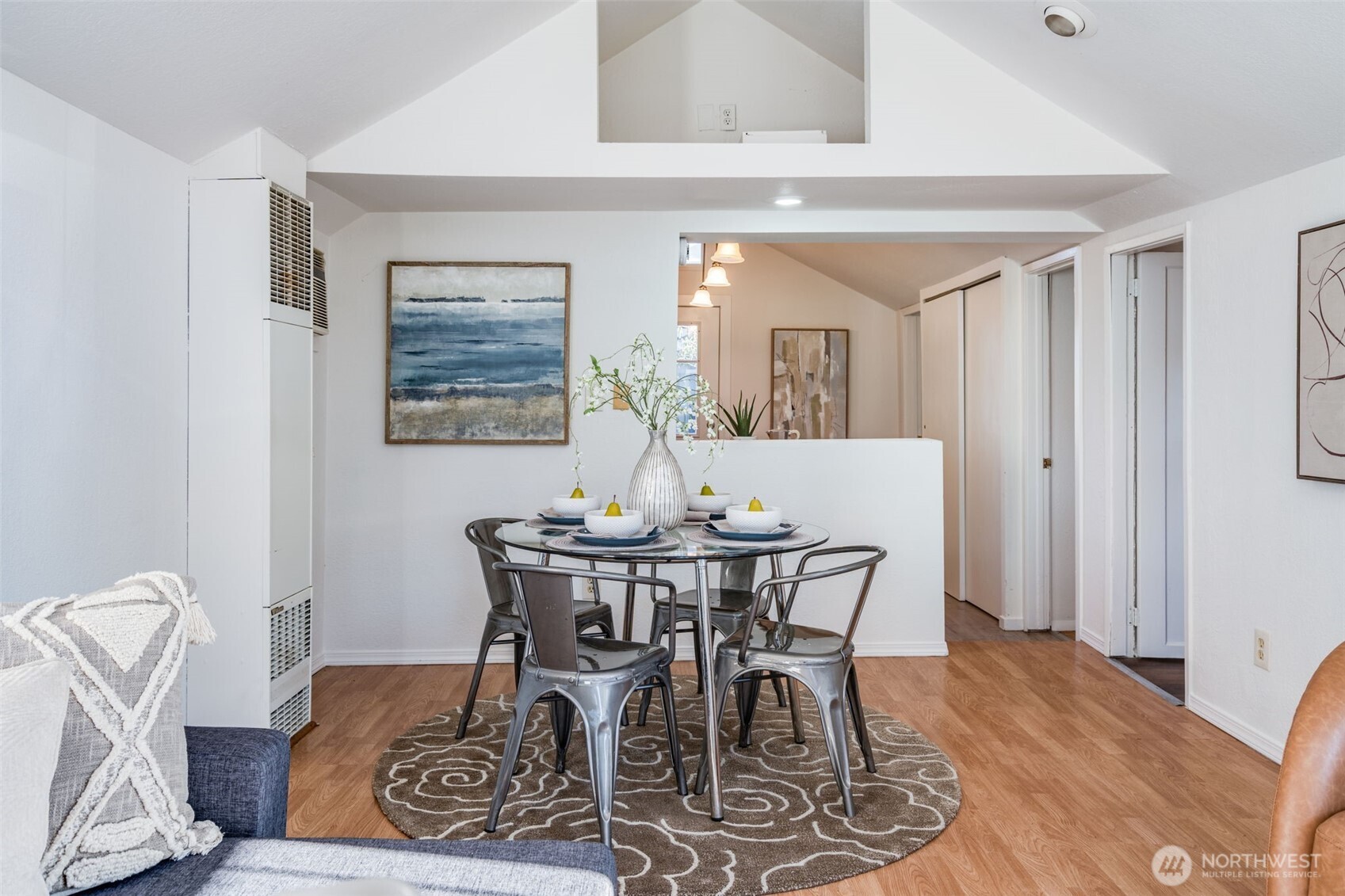 12406 2nd Place Southwest Seattle, WA 98146 - Photo 10 of 24