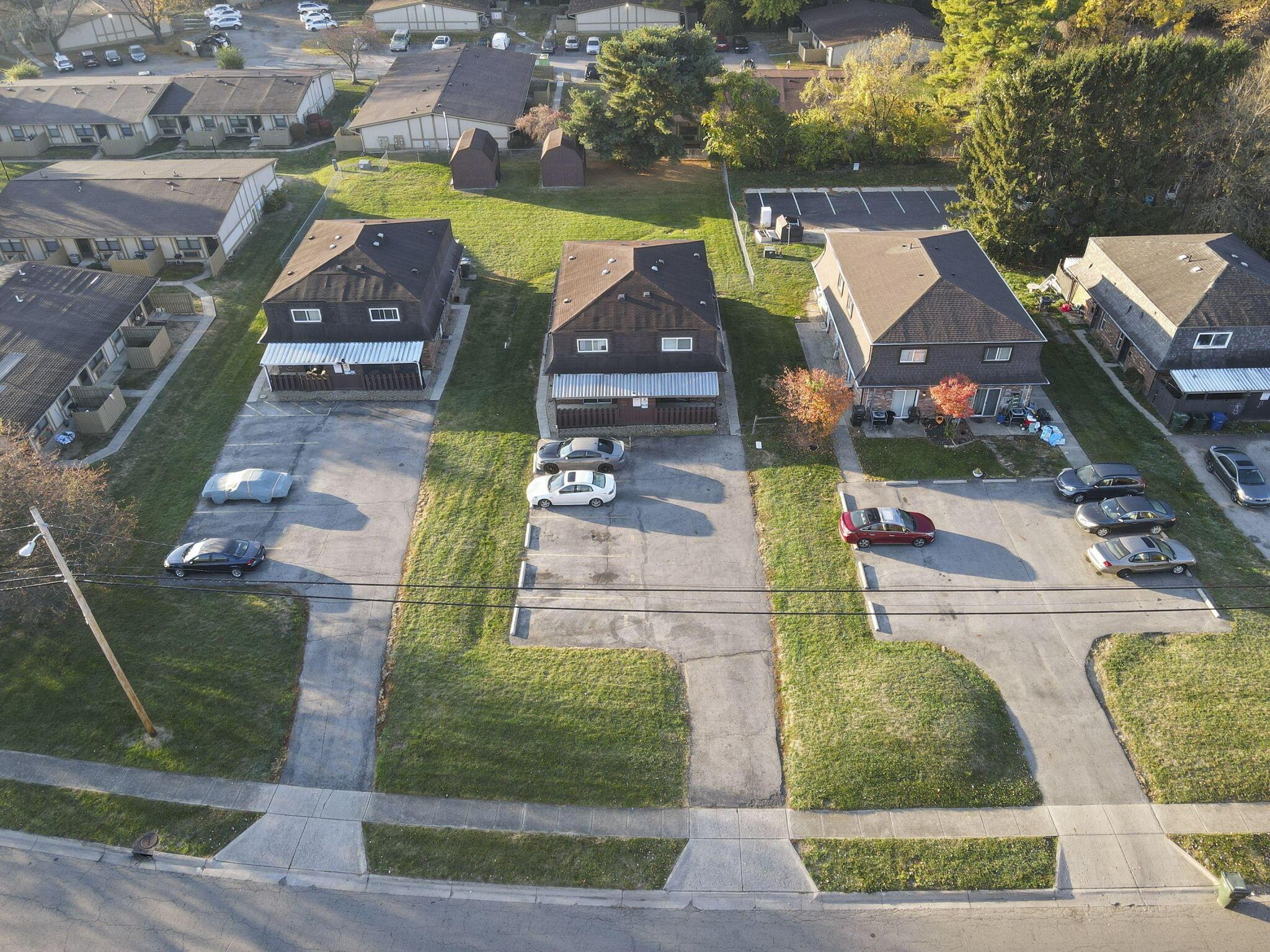 4977-4983 Myers Road Columbus, OH 43232 - Photo 6 of 17 22-web-or-mls-DJI_0793