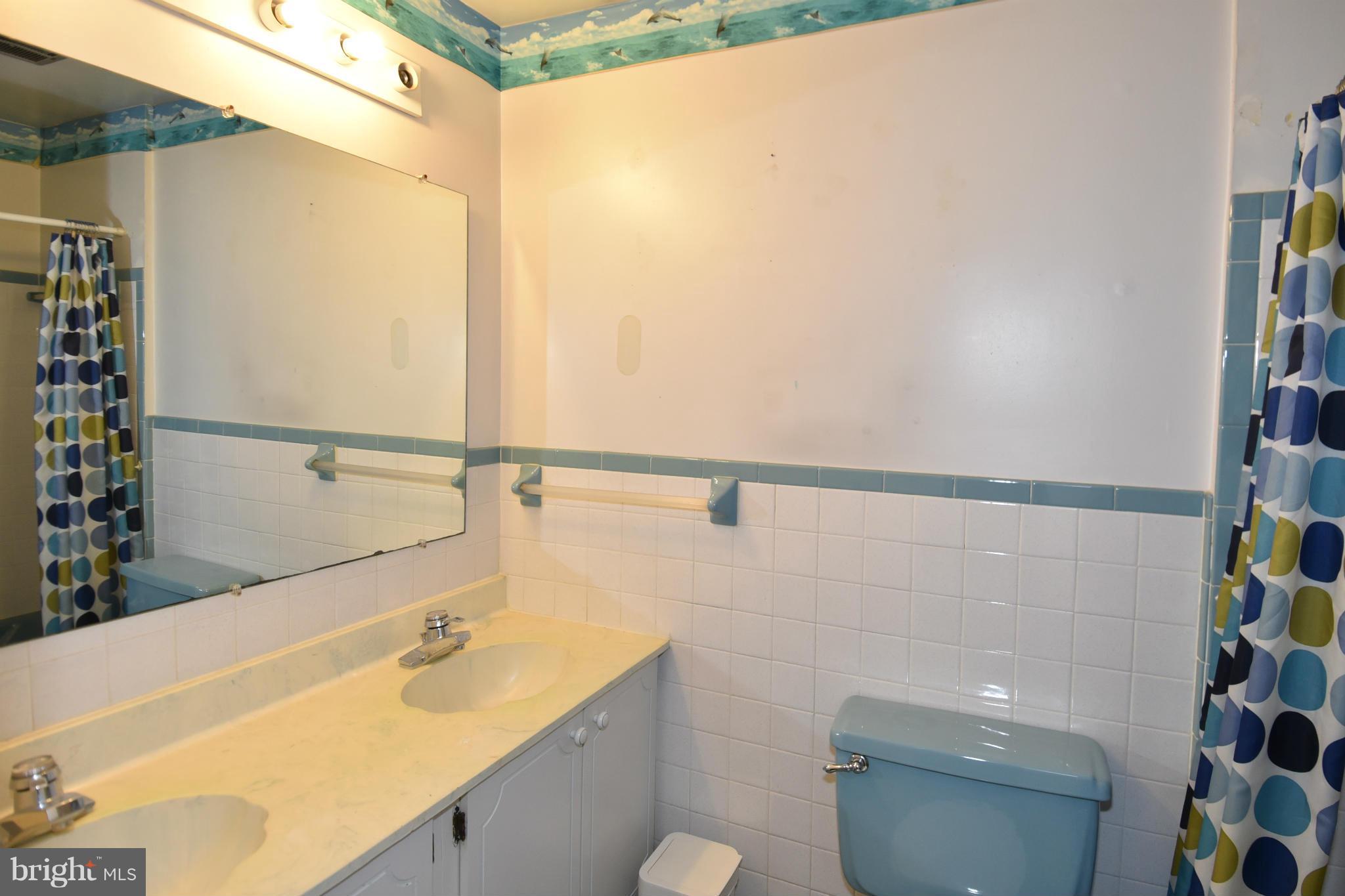 7415 Churchill Road McLean, VA 22101 - Photo 18 of 28 Master Bath