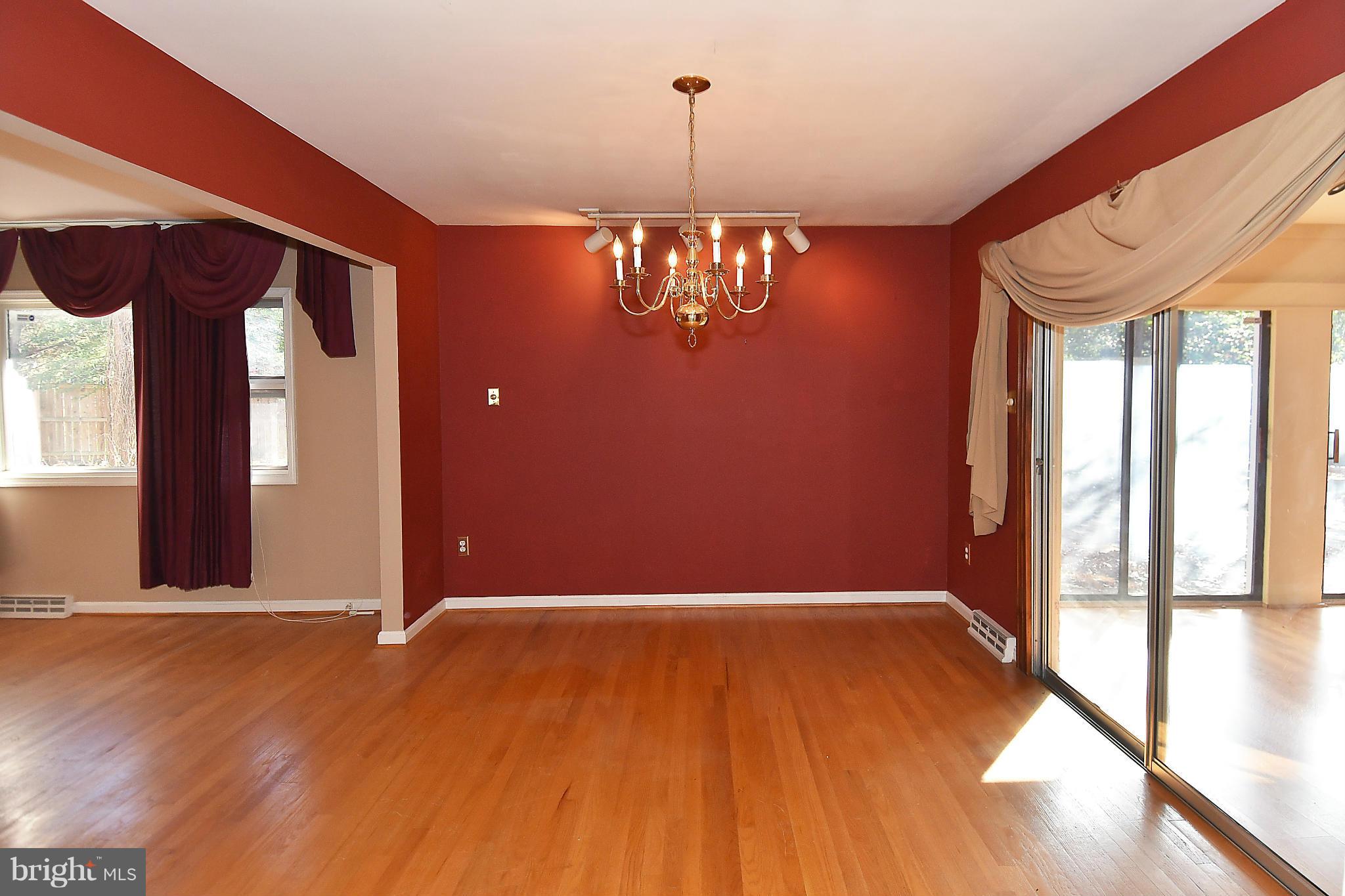 7415 Churchill Road McLean, VA 22101 - Photo 6 of 28 Dining Room