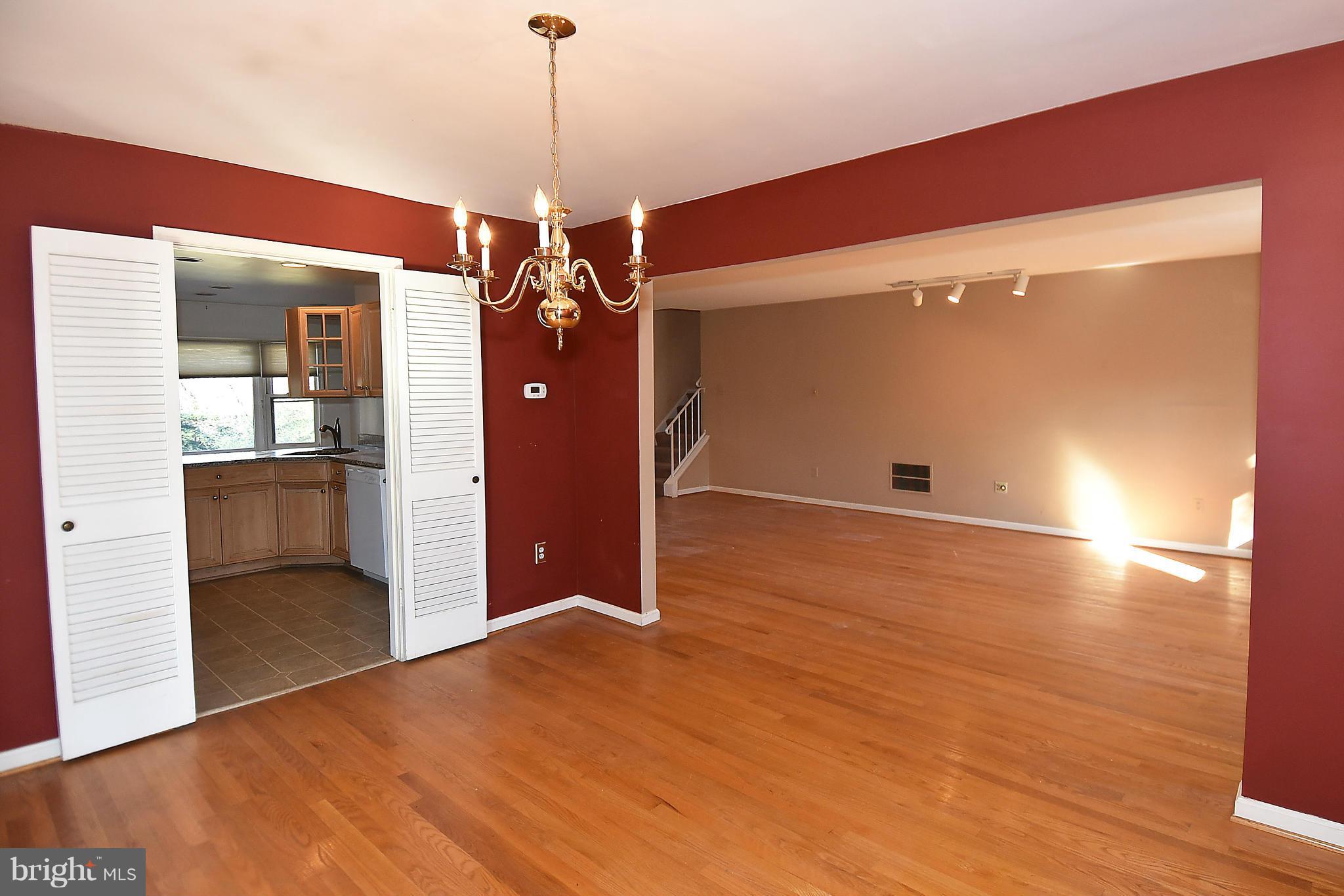 7415 Churchill Road McLean, VA 22101 - Photo 7 of 28 Dining Room