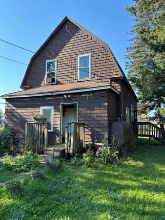 $105,000 | 4031 East 2nd Street, Superior, WI 54880