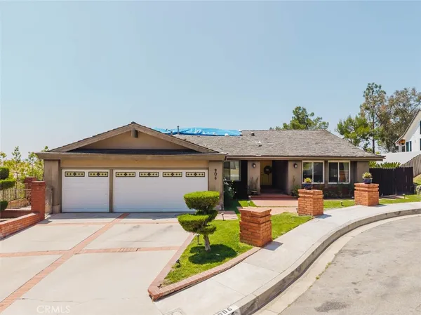 $6,000 | 906 Whitehaven Terrace, Glendale, CA 91207