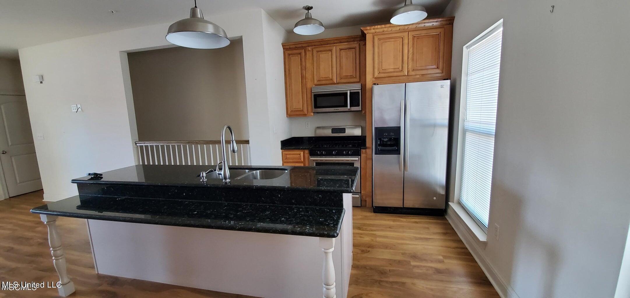 1400 Mill Road, Unit 41 Gulfport, MS 39507 - Photo 4 of 11 20210822024706585858000000-o