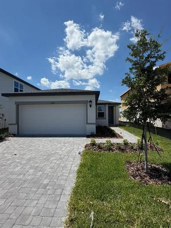 $2,200 | 5229 Native Mile Loop, Davenport, FL 33837