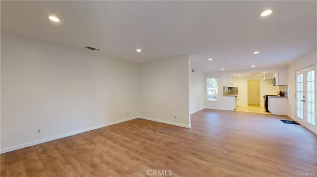 $3,000 | 1952 Adobe Avenue, Corona, CA 92882