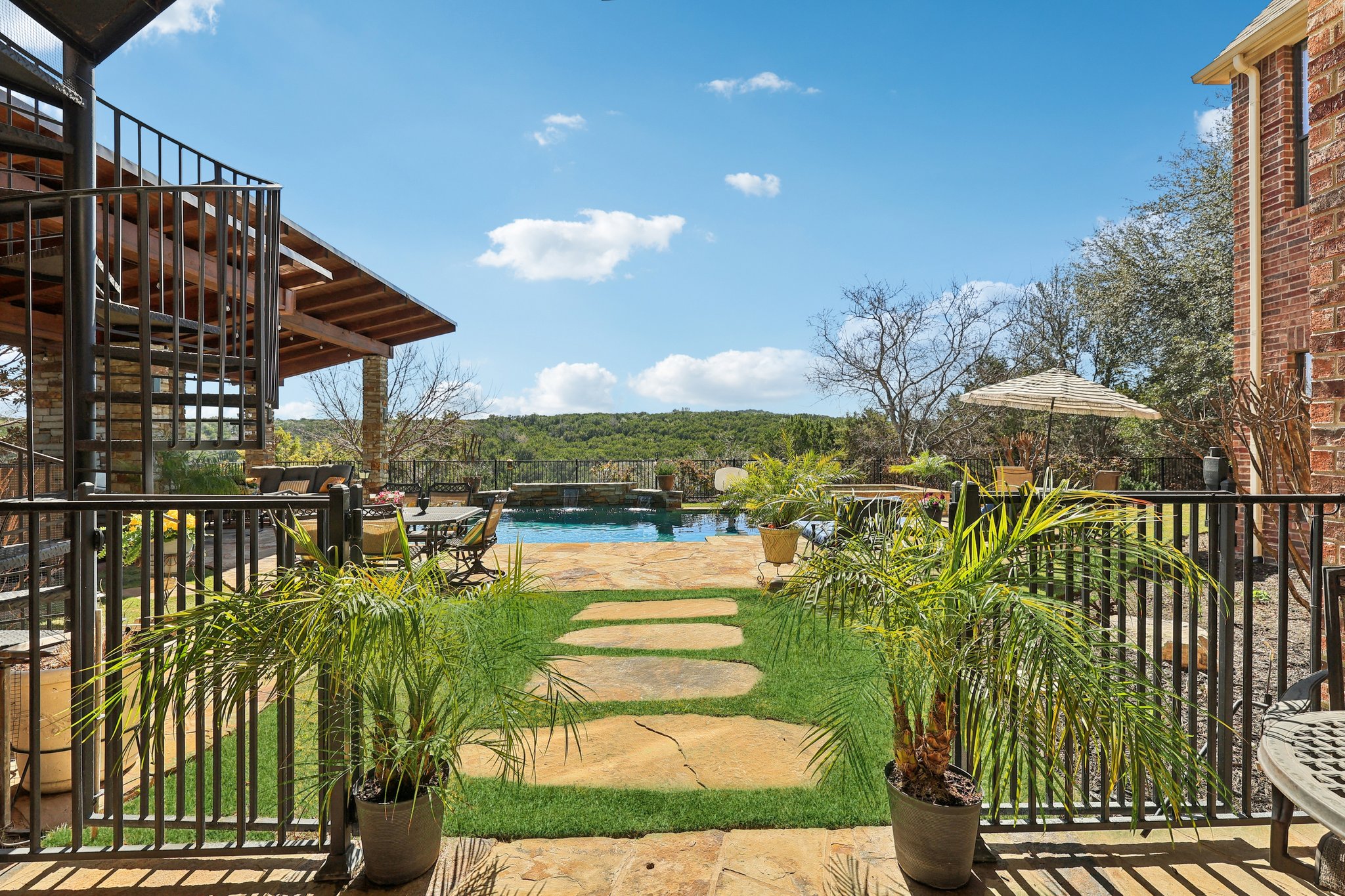 111 Vailco Lane Austin, TX 78738 - Photo 33 of 38
