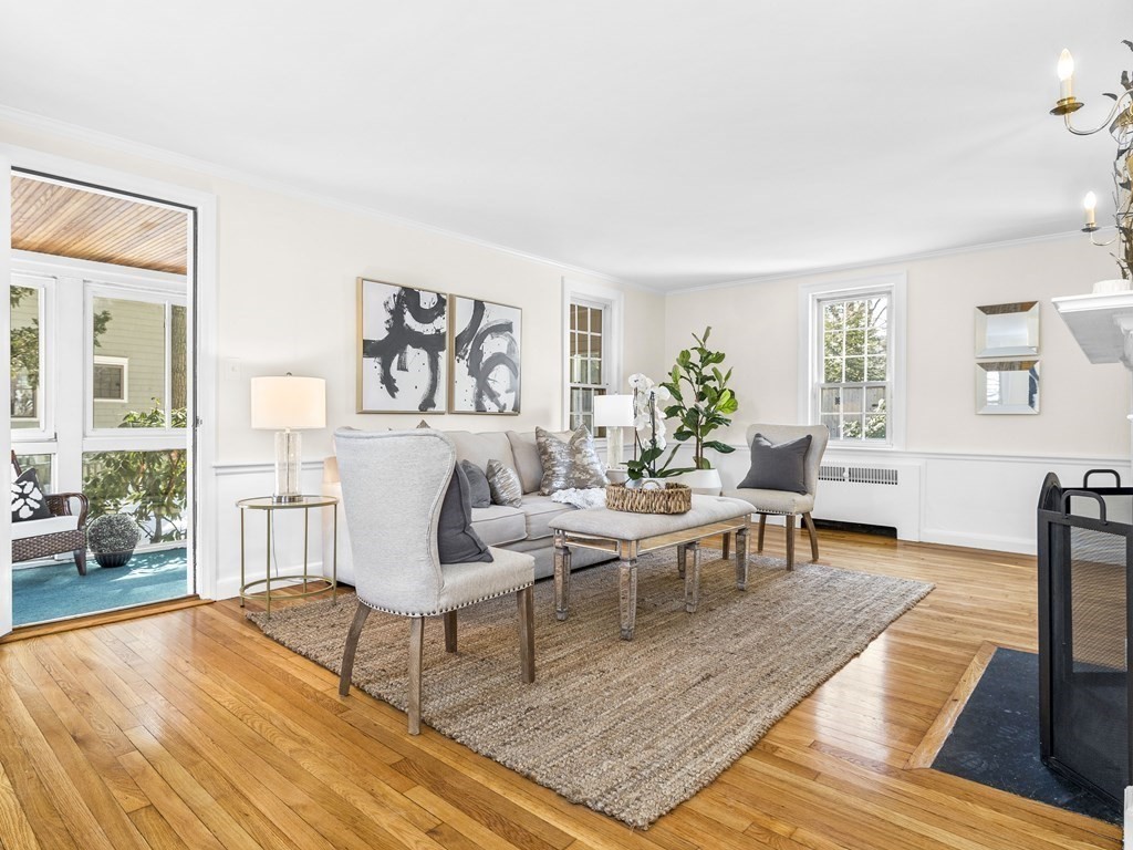 41 Brook Street Wellesley, MA 02482 - Photo 2 of 19