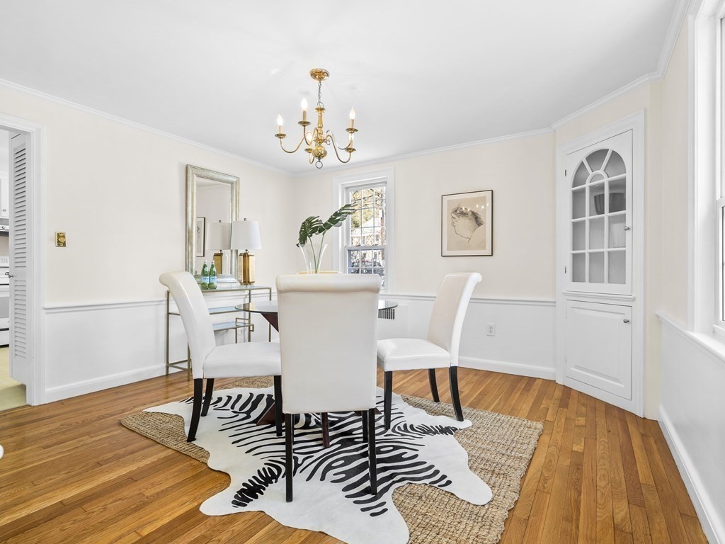 41 Brook Street Wellesley, MA 02482 - Photo 5 of 19