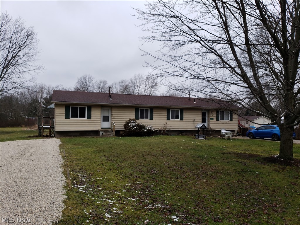 612-616 Griffith Road Akron, OH 44312 - Photo 2 of 12 Twinplex with Vacant Unit and Rented Unit