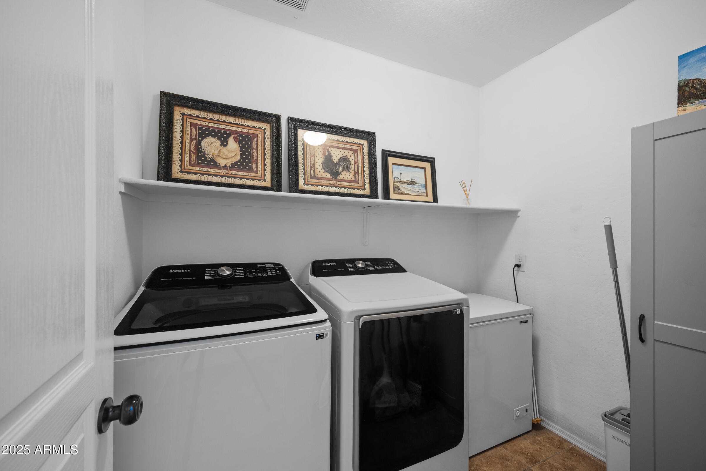 5946 South Shelby Way Gilbert, AZ 85298 - Photo 45 of 55 5946 S Shelby Way-48