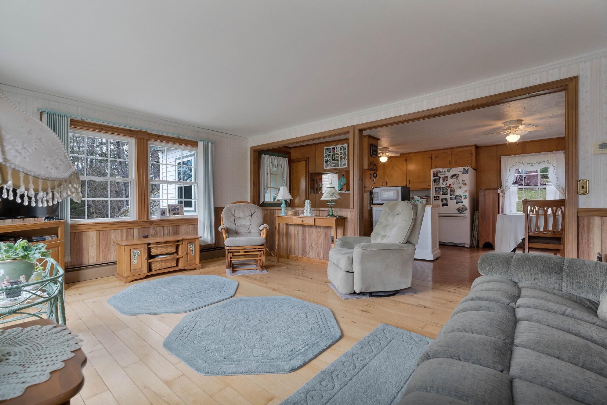 270 Hebron Road South Paris, ME 04281 - Photo 3 of 14