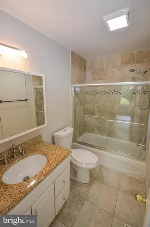 $2,650 | 19404 Transhire Road, Montgomery Village, MD 20886