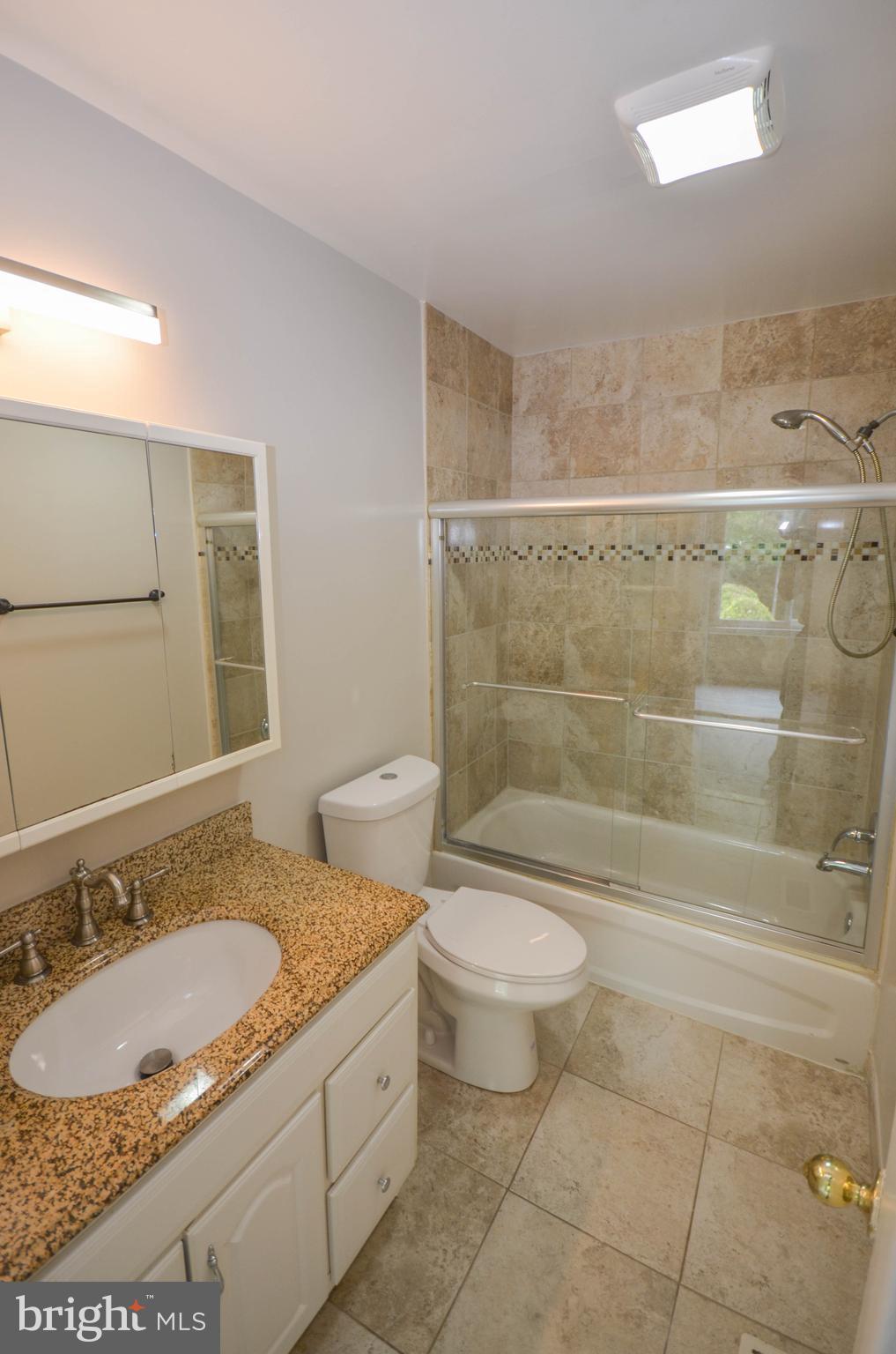 19404 Transhire Road Montgomery Village, MD 20886 - Photo 16 of 32