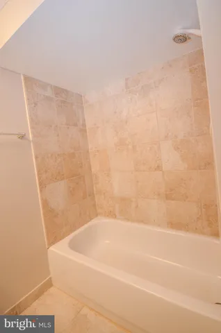 $2,650 | 19404 Transhire Road, Montgomery Village, MD 20886