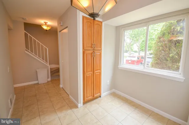 $2,650 | 19404 Transhire Road, Montgomery Village, MD 20886