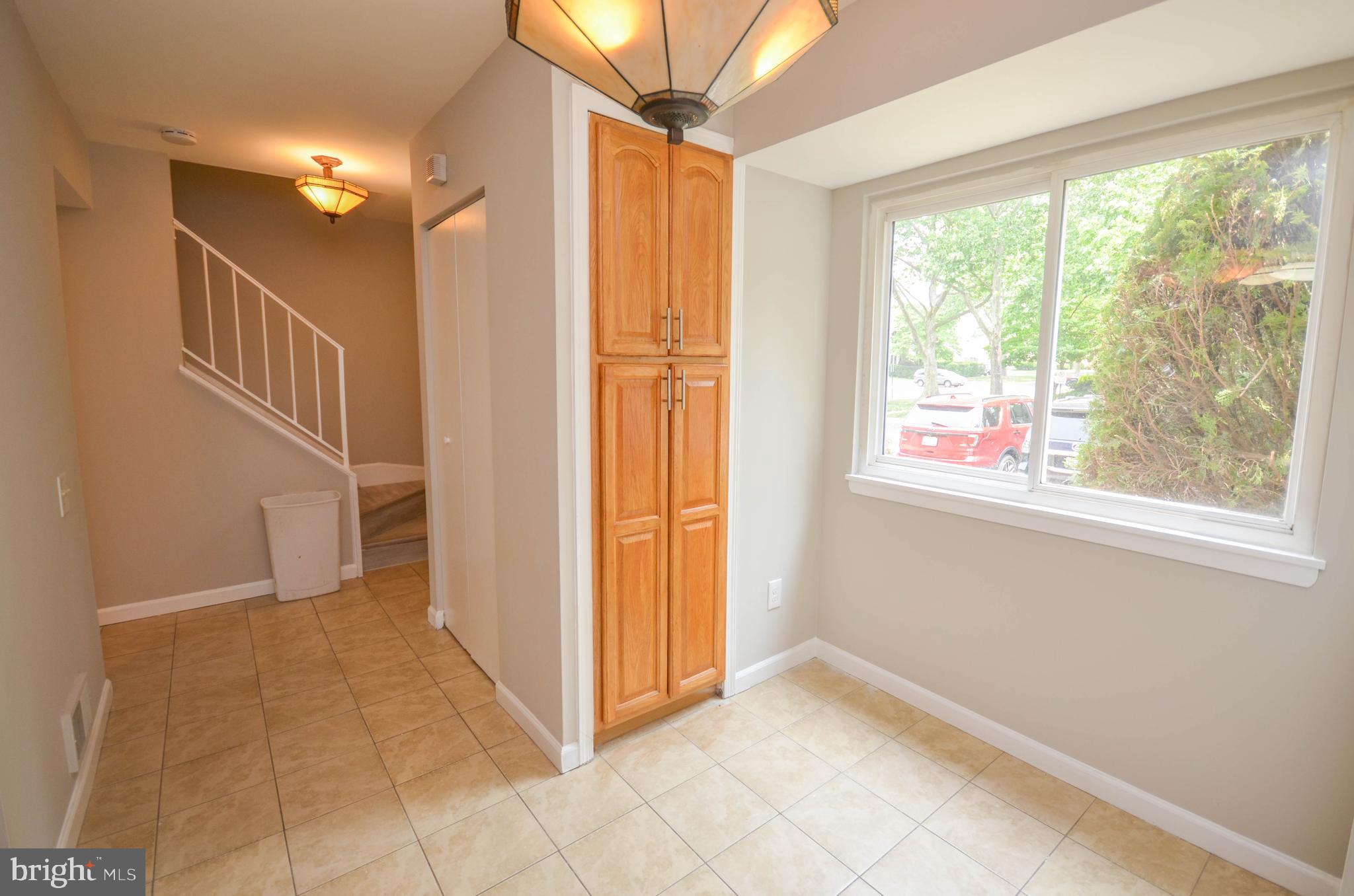 19404 Transhire Road Montgomery Village, MD 20886 - Photo 5 of 32