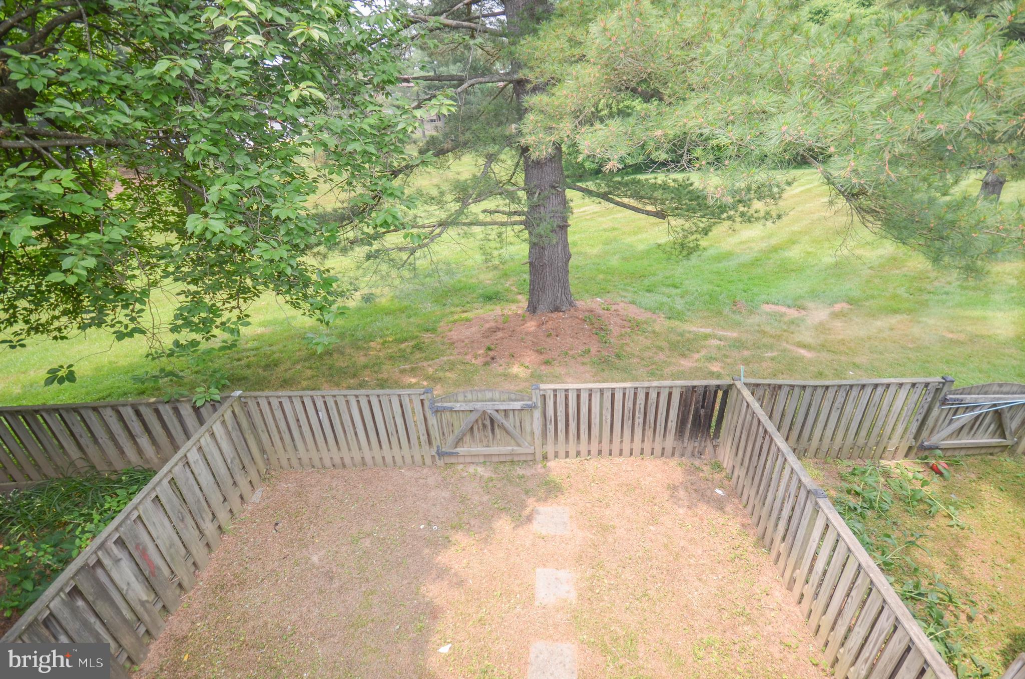 19404 Transhire Road Montgomery Village, MD 20886 - Photo 10 of 32